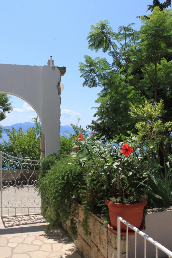 Apartments By The Sea Brist, Makarska - 505 ポダツァ エクステリア 写真